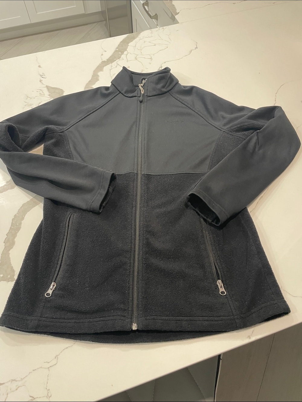 Magellan Outdoors Black Full-Zip Teddy Fleece Jacket